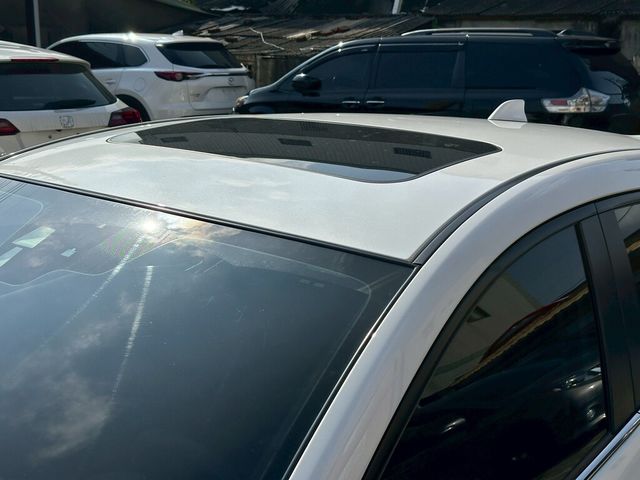 MAZDA馬自達 MAZDA 3  第5張相片