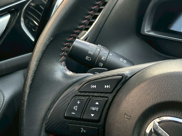 MAZDA馬自達 MAZDA 3  第10張相片