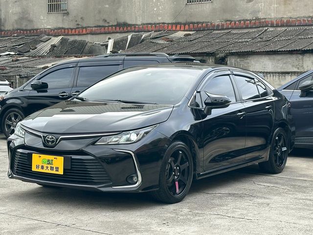 TOYOTA豐田 ALTIS  第1張相片