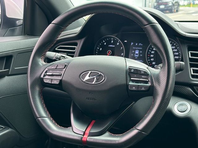 HYUNDAI現代 ELANTRA  第9張相片