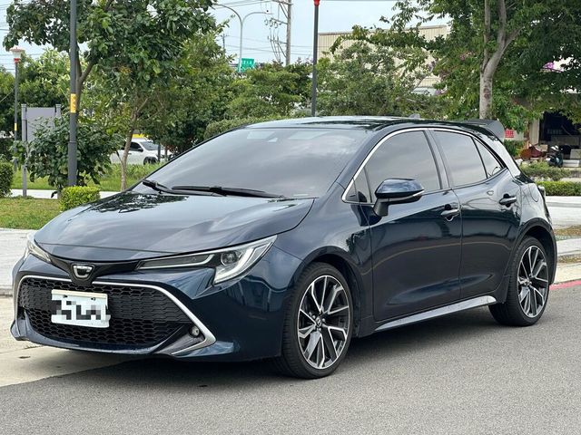 TOYOTA豐田 AURIS  第1張相片