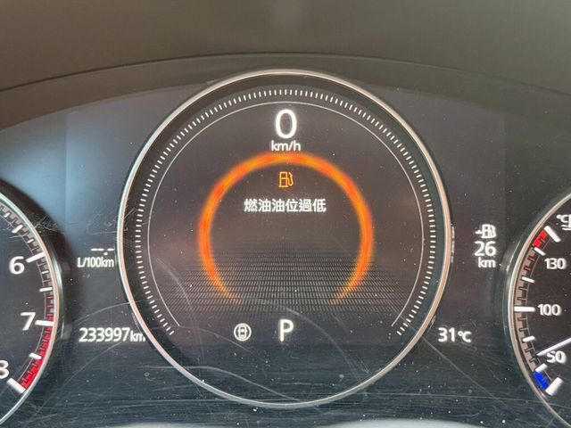 MAZDA馬自達 MAZDA 3  第8張相片