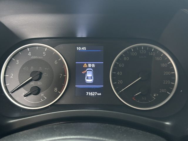 NISSAN日產 SENTRA  第5張相片