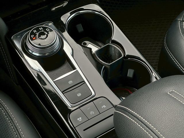FORD福特 KUGA  第11張相片