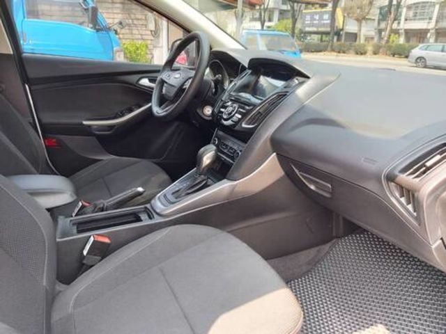 FORD福特 FOCUS  第7張相片