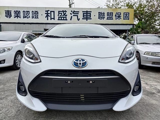 TOYOTA豐田 PRIUS C  第3張相片