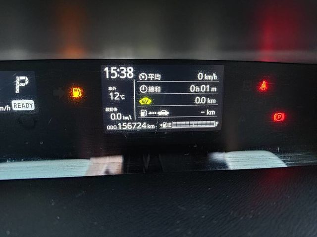 TOYOTA豐田 PRIUS C  第10張相片