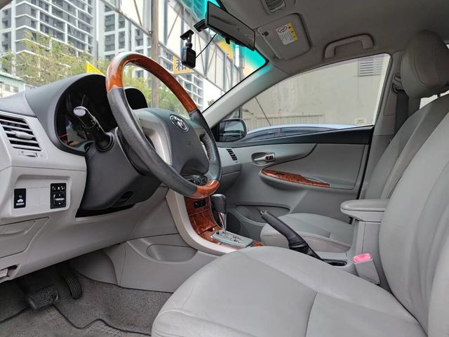 TOYOTA豐田 ALTIS  第15張相片