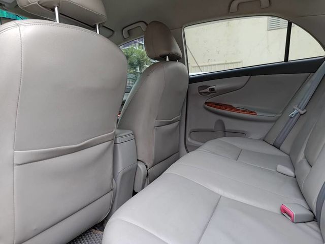 TOYOTA豐田 ALTIS  第17張相片