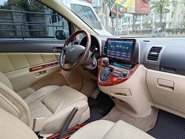 TOYOTA豐田 WISH  第11張相片