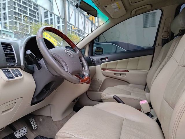 TOYOTA豐田 WISH  第13張相片