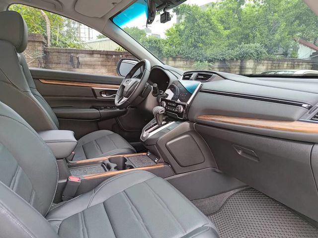 HONDA本田 CR-V  第7張相片
