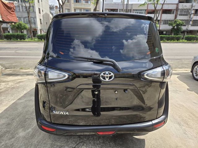 TOYOTA豐田 SIENTA  第4張相片