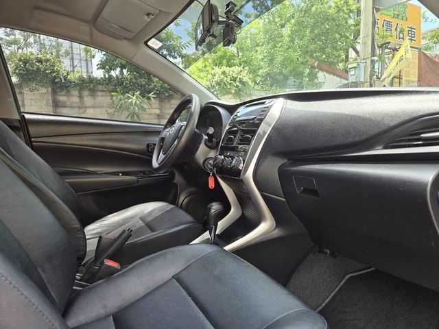 TOYOTA豐田 VIOS  第7張相片