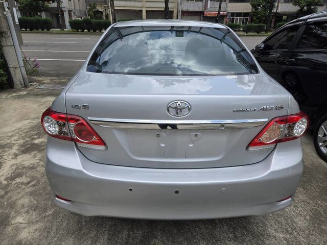 TOYOTA豐田 ALTIS  第4張相片