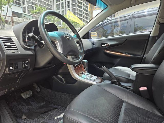 TOYOTA豐田 ALTIS  第8張相片