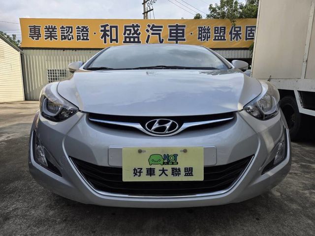 HYUNDAI現代 ELANTRA  第3張相片