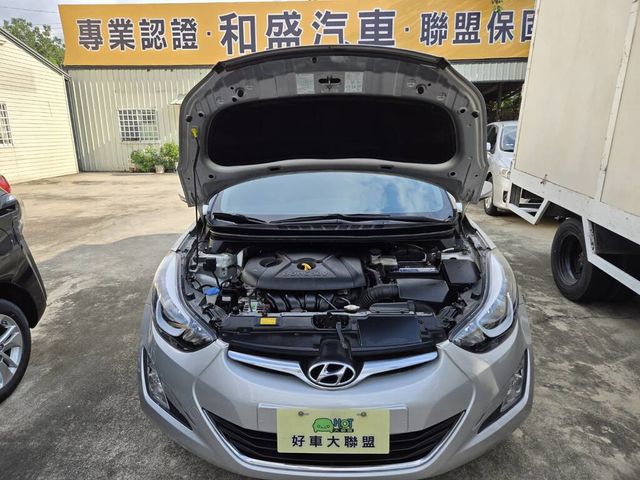 HYUNDAI現代 ELANTRA  第6張相片