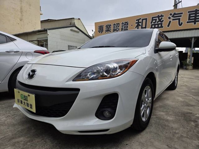 MAZDA馬自達 MAZDA 3  第1張相片