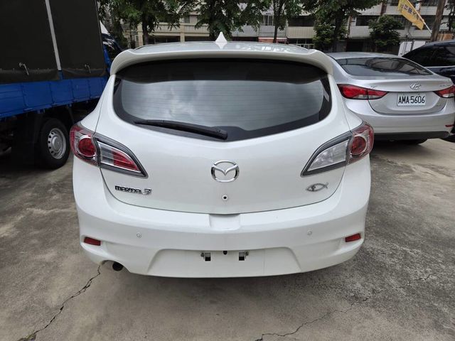 MAZDA馬自達 MAZDA 3  第4張相片