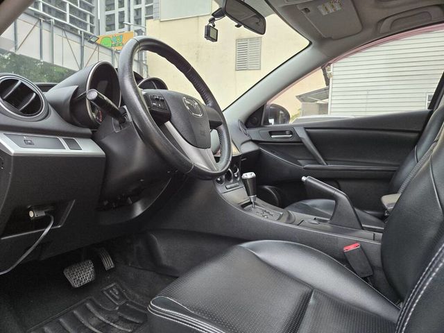 MAZDA馬自達 MAZDA 3  第8張相片