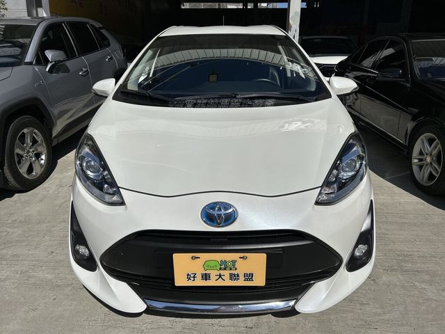 TOYOTA豐田 PRIUS C  第3張相片