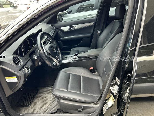 M-BENZ賓士 C250  第5張相片