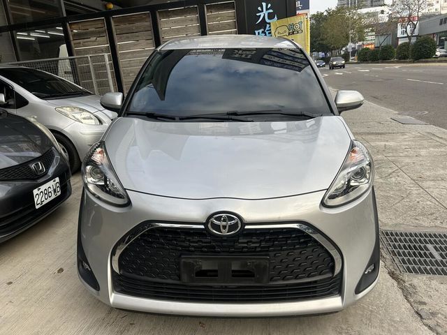 TOYOTA豐田 SIENTA  第3張相片