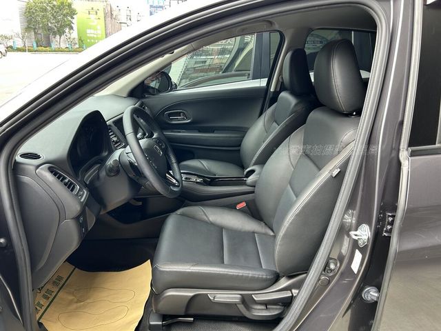 HONDA本田 HR-V  第6張相片