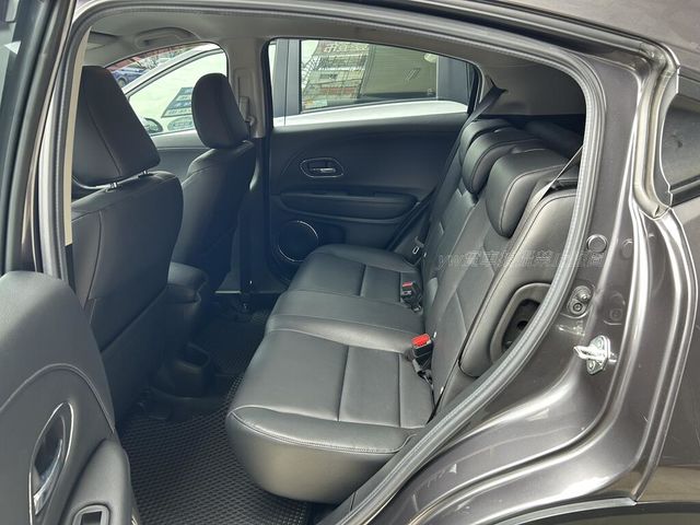 HONDA本田 HR-V  第7張相片