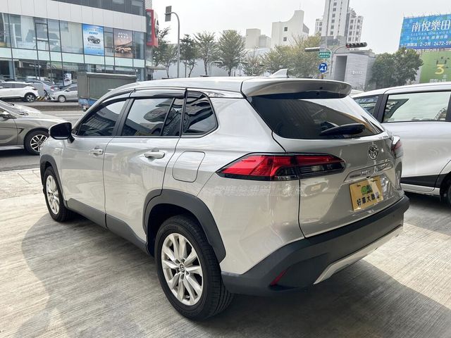 TOYOTA豐田 COROLLA CROSS  第16張相片