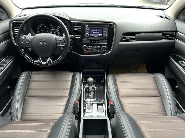 MITSUBISHI三菱 OUTLANDER  第15張相片