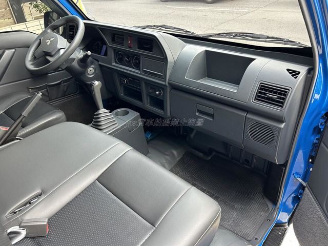 MITSUBISHI三菱 DELICA  第17張相片