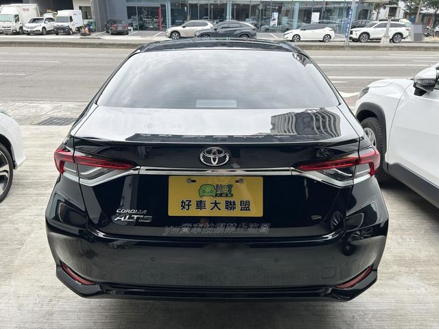 TOYOTA豐田 ALTIS  第7張相片