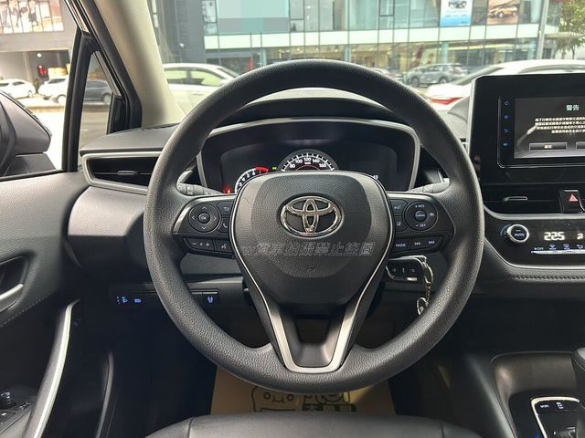TOYOTA豐田 ALTIS  第9張相片