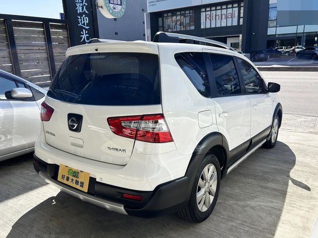 NISSAN日產 LIVINA  第2張相片