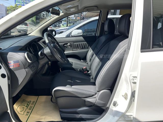NISSAN日產 LIVINA  第5張相片
