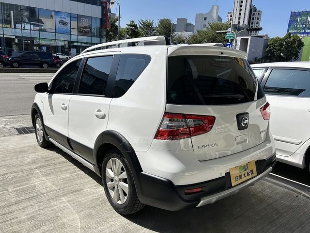 NISSAN日產 LIVINA  第9張相片