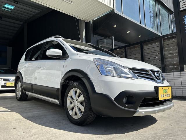 NISSAN日產 LIVINA  第10張相片