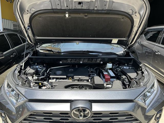 TOYOTA豐田 RAV4  第5張相片