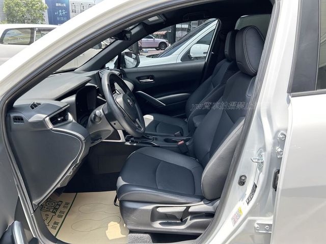 TOYOTA豐田 COROLLA CROSS HYBRID  第6張相片
