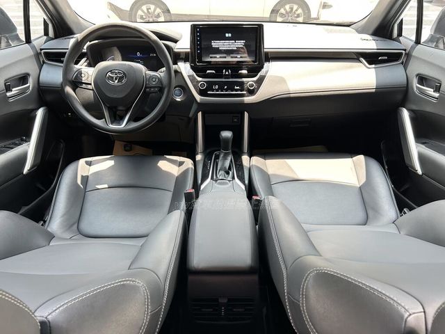 TOYOTA豐田 COROLLA CROSS HYBRID  第8張相片