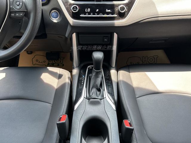 TOYOTA豐田 COROLLA CROSS HYBRID  第11張相片