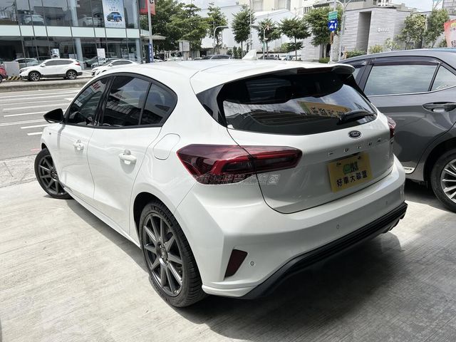 FORD福特 FOCUS  第17張相片
