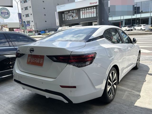 NISSAN日產 SENTRA  第2張相片