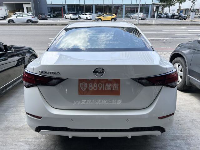 NISSAN日產 SENTRA  第4張相片