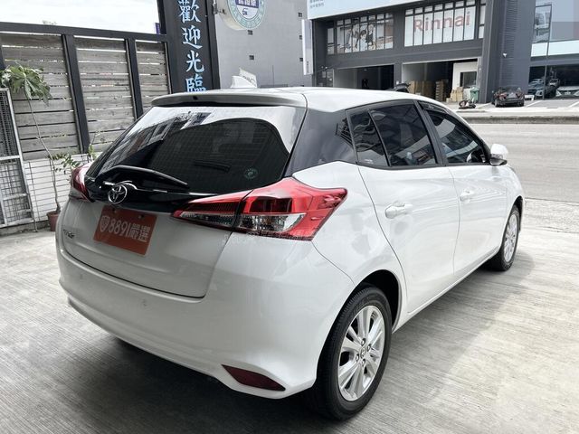 TOYOTA豐田 YARIS  第2張相片