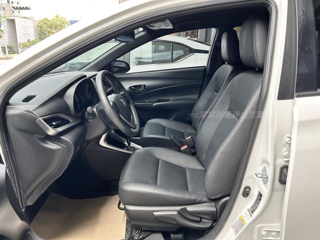 TOYOTA豐田 YARIS  第6張相片