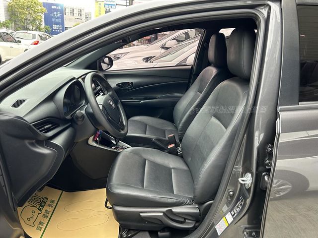 TOYOTA豐田 YARIS  第6張相片