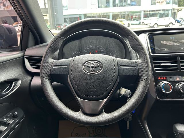 TOYOTA豐田 YARIS  第9張相片